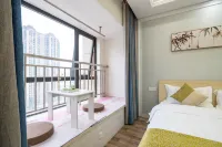 Xuanrui Boutique Hotel Apartment (Ganzhou Station Branch) - balcony