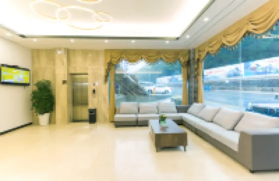 棲雲山居民宿（黃山風景區南大門店）