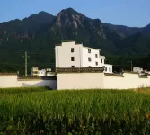 Jixi Zhusan Chinese Inn