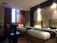 Roman Garden Business Center