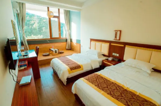 Shiweixian Hotel Hotels in Mount Luofu