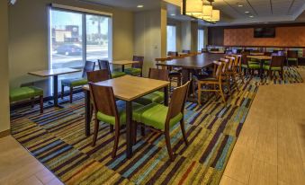 Fairfield Inn & Suites Orlando Near Universal Orlando Resort