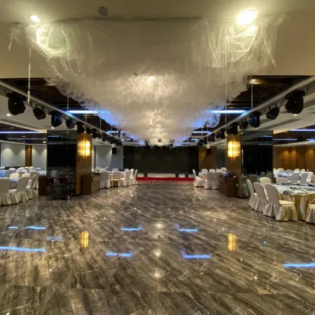 Zhongying International Hotel