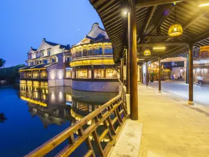 Wuzhen Zhaoming House
