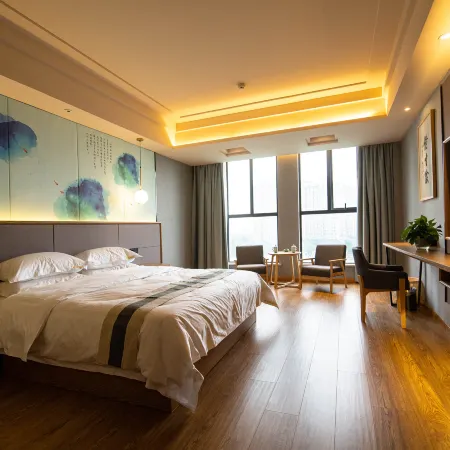 Haiyan Baimei Hotel
