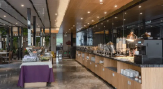 Paco Hotel (Guangzhou Tianhebei Tianpingjia Metro Station)