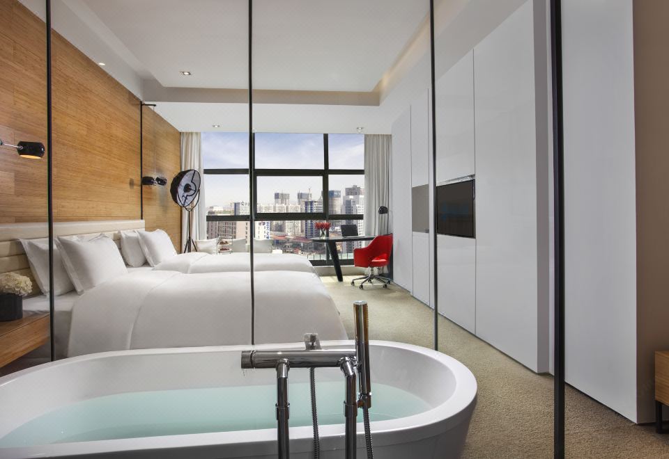 2. 히말라야 호텔 ..