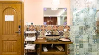 Floral Hotel · Linyuan Xiaozhu hotel (Wuyuan High Speed Railway Station Store) - Inns