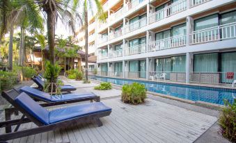 Honey Resort