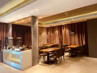 James Joyce Coffetel (Zhanjiang Wanda Plaza Huaduhui)