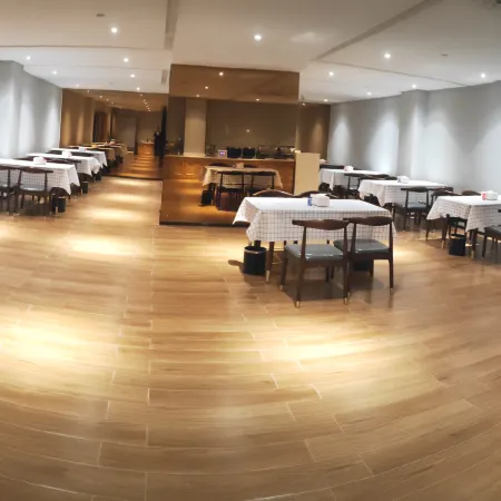 Shangfu Hotel (Gaozhou)