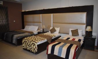 The Elegant Hotel