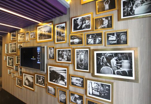 ST 시그니처 외관 및 라운지