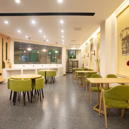 Yinju Jiushe Hostel