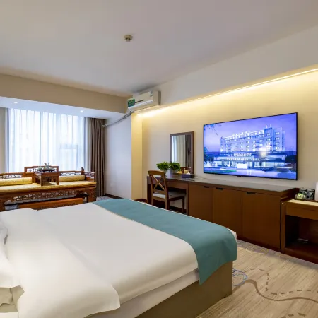 Nantai Crystal Hotel (Dayi High-Speed Railway Station)