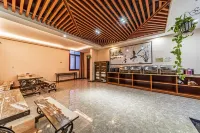 AiDePinYue Hotel (ZhangzhouXinzheng International Airport)