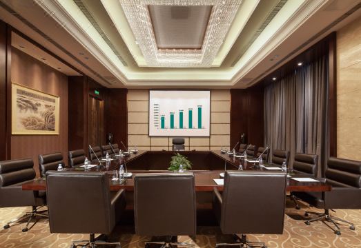 2. 리갈 에어포트 ..