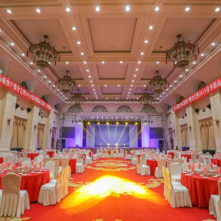 Liaoning Mansion (Shenyang North Station Beiling Park Branch) Отели рядом с достопримечательностью «Парк Бейджинг»