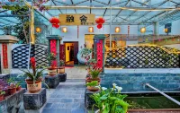 Rongshe Inn - إقامة ريفية