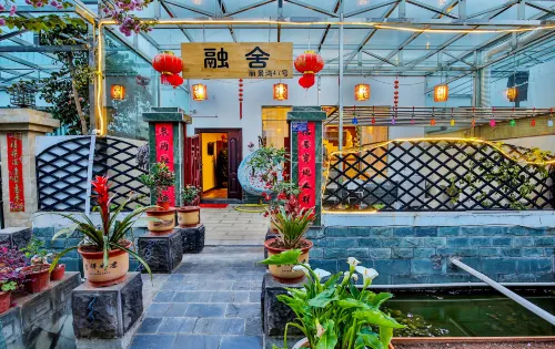 Rongshe Inn - إقامة ريفية