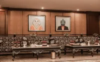 Four Seasons Yony Hotel - 5-Sterne