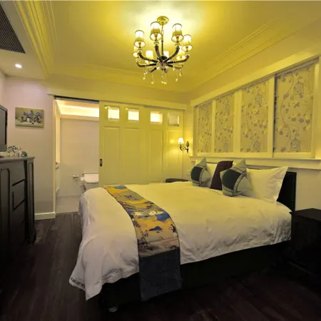 Soho Garden Villa Hotel (Shanghai Huaihai Road Flagship)