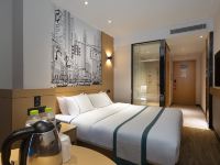 城市便捷酒店(梧州高铁南站店) - 标准大床房