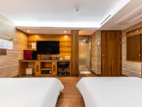 Friendly DH Naissance Hotel by Mindrum Group Hotels near Daedeogsa