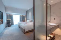 GANZHOU Xingguo Conrab hotel - parking