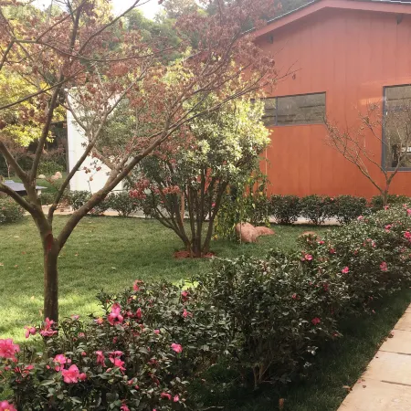 Mengshiyuan Hot Spring Resort