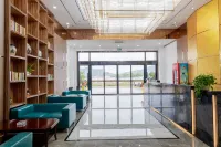 โรงแรมนานาชาติเจิ้งเกา ฉงจั่ว - 3 ดาว