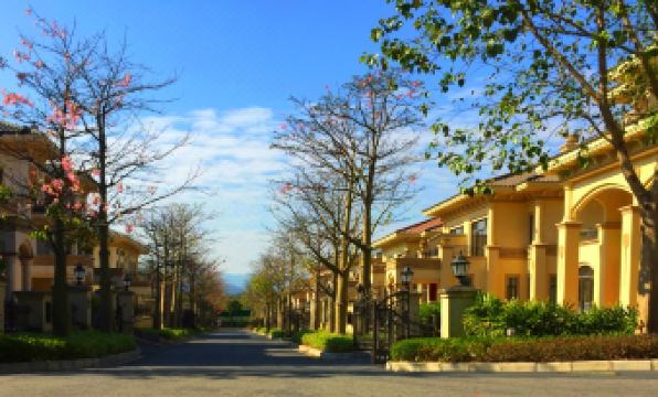 Yisideng Holiday Villa