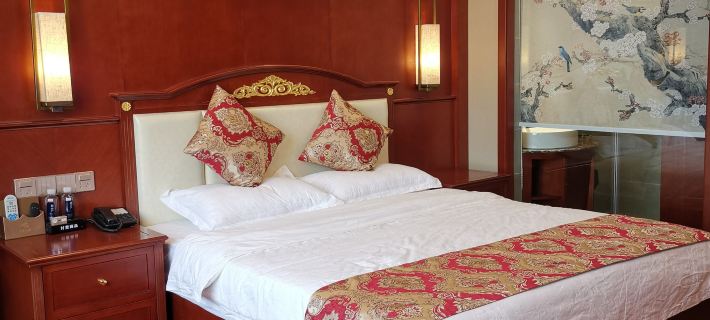 Guihou Hotel Hotels in Xundian