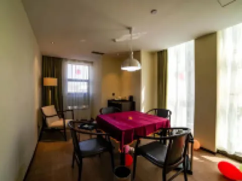 万年悅湖国際ホテル 万年のホテル