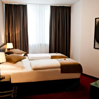 Homaris The Corner - Digital Check In  Hotels near Westend Tower