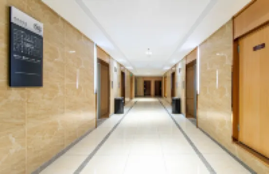 Jiuyi Boutique Hotel (Yangzhou Jinghuacheng Railway Station)