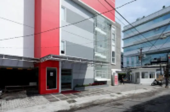 Red Orchid Hotel by Sajiwa