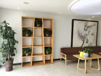 7 Days Premium Hotel Dingxi Railway