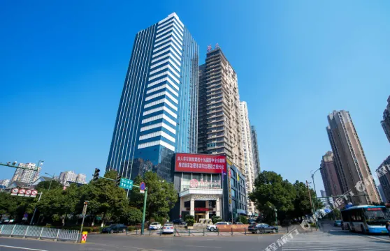 長沙星沙華天大酒店