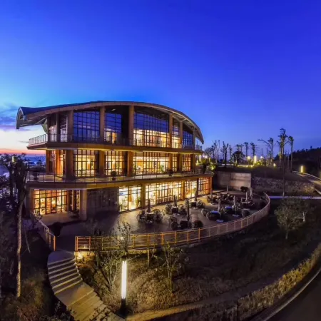 Tianchiwu luxury Hotel