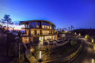 Tianchiwu luxury Hotel Hotels near Mt.Wuling Great Rift Valley