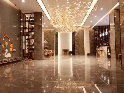 BAMBOO BOAT Light Luxury Hotel (Yanjin Bus Station)