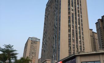 Zhangzhou Huayi Hotel