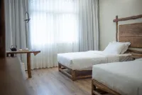 Yili Yunshan Hot Spring Guesthouse