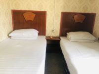 沁园旅馆(贵阳鸿通城店) - 标准双床房