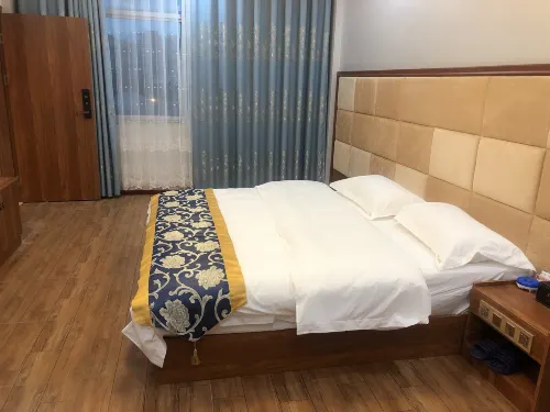 Maguan Jinzhong Hotel