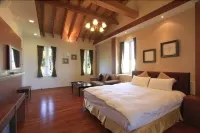 Ailiga Travel Villa - balcony