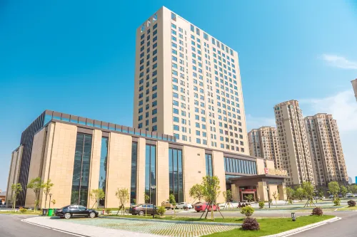 Tuanfenghong Road International Hotel Hotels in Tuanfeng