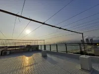 Lixuan Hotel Hotels near Lover's Dyke