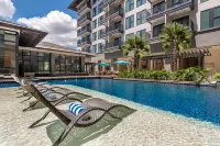 Dusitd2 Davao - Pools